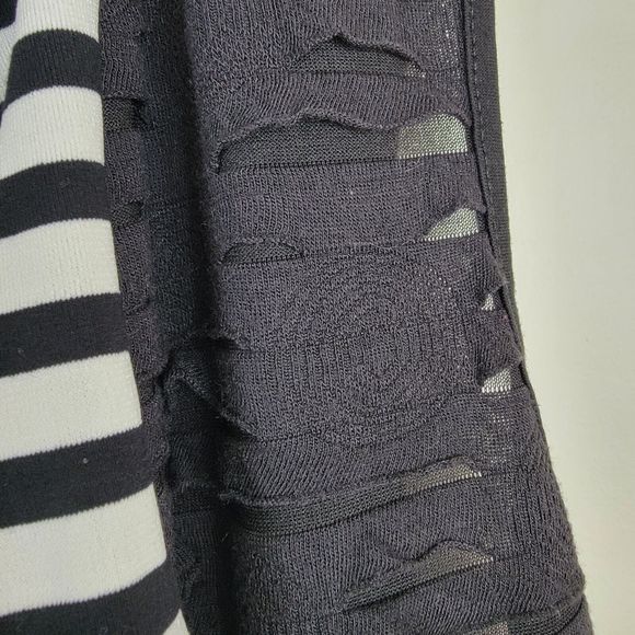 Aster by Firmiana XL Cardigan Black White Sleeveless Open Front Distressed Flowy - Picture 7 of 7